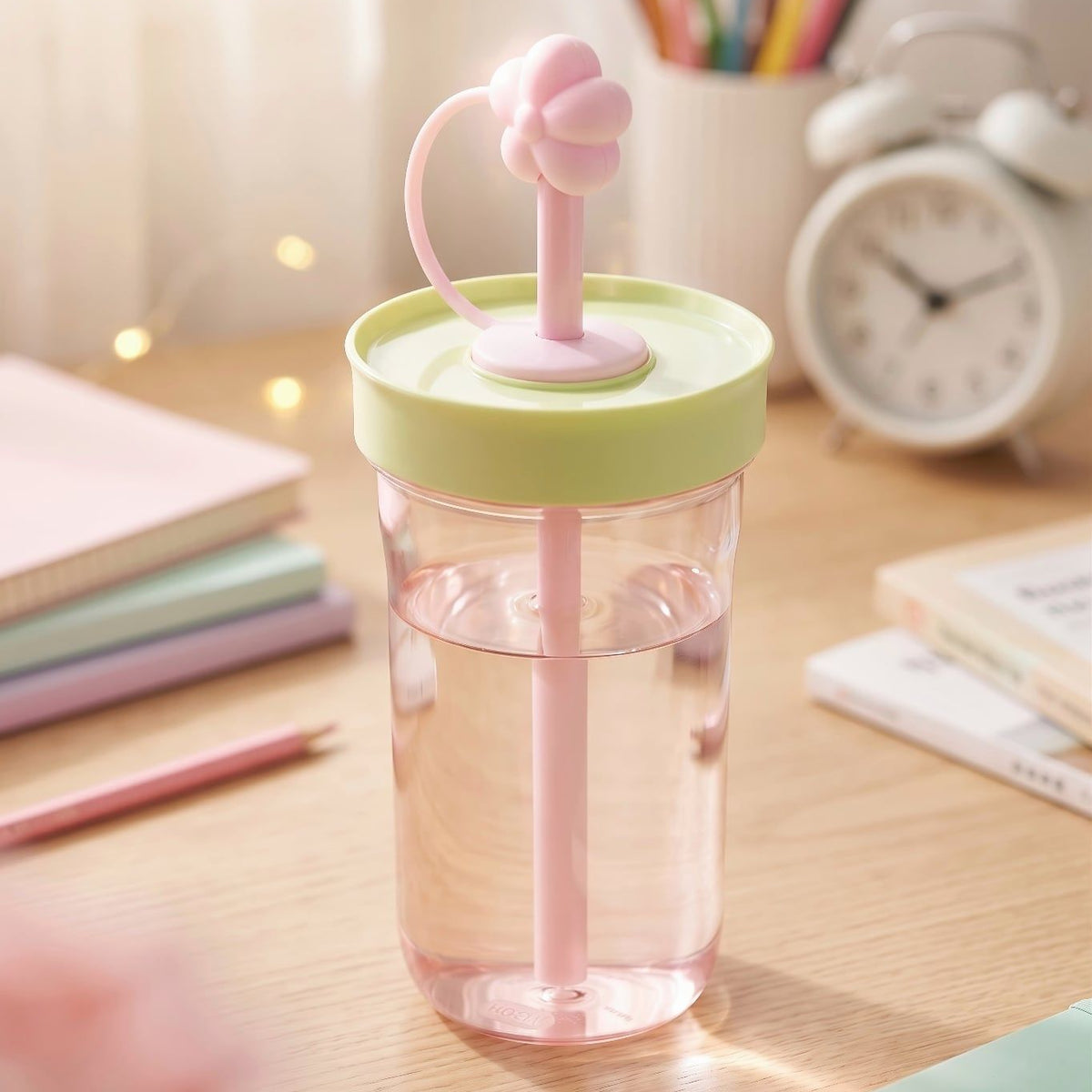 Chiba Daisy plastic cup